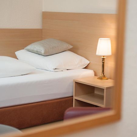 Comfort Garni Stadtzentrum Hotel Bielefeld Oda fotoğraf